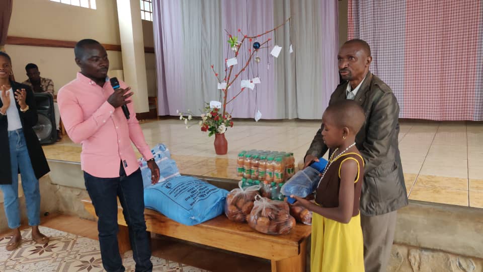 Activité caritative à l'orphelinat CROFEM — photo 3