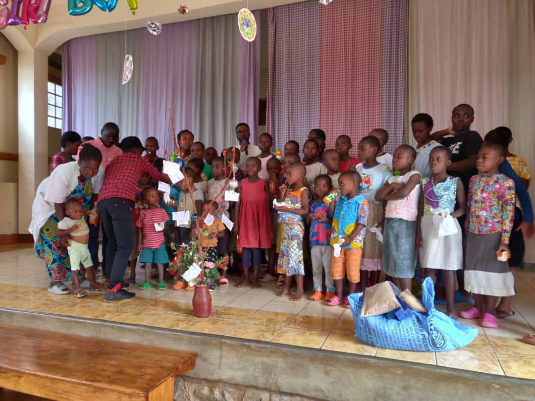 Programme d'éducation et de sensibilisation communautaire
